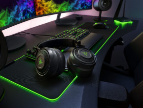  Razer Nari (RZ04-02680100-R3M1) 15