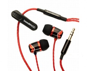  SoundMagic E10 Black Red 3