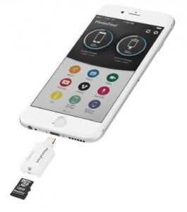   PhotoFast iOS Card Reader CR8800 White 6