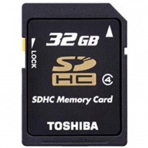   Toshiba 32 GB microSD lass 4 (THN-M102K0320M2)