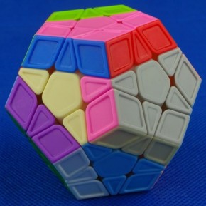 - QiYi Galaxy Megaminx Sculpture (QYXMD1) 3