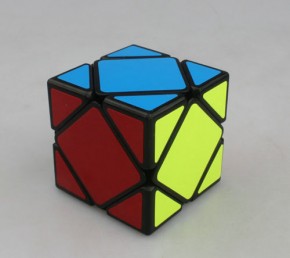 - QiYi Skewb Cube Black (QYKW01) 3