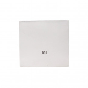   Xiaomi Mi Minion 10400mAh Silver     3