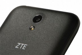  ZTE Blade L110 Black 6