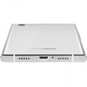   Doogee Y300 White 7