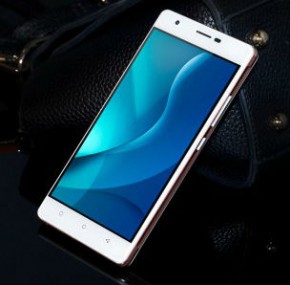   Oukitel C4 White 7