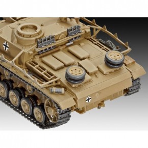   Revell 4-    Stug 40 Aus. GG 1:72 (3194) 6