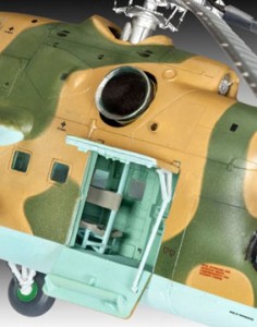   Revell 4-   Mil Mi 24 Hind 1:48 10+ (4942) 7