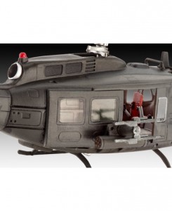   Revell   Bell UH-1H Gunship 1:100 (4983) 6