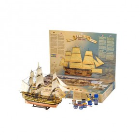   Revell      HMS Victory 1:225 8+ (5758) 4