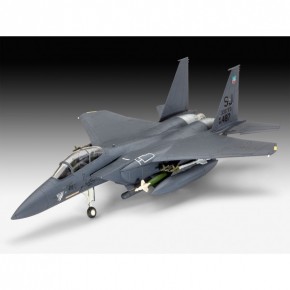   Revell 4-   F-15E Strike Eagle & Bombs 1:144 12+ (63972) 4