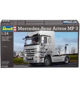   Revell 5-   Mercedes-Benz Actros MP3 1:24 14+ (7425) 3