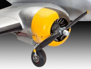   Revell Control  C-45F Expeditor 1:48 12+ (3966) 7