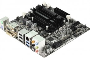   ASRock Q1900-ITX