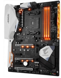   Gigabyte GA-AX370-Gaming_5 3