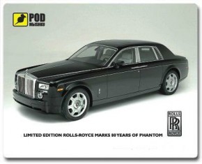    Podmyshku Rolls-Royce Phantom