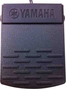   Yamaha P-45B 4