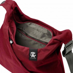  Crumpler Lamington Bag M Deep red (LB-M-011) 3