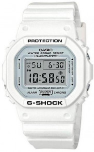   Casio DW-5600MW-7ER