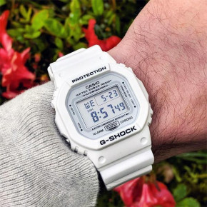   Casio DW-5600MW-7ER 8