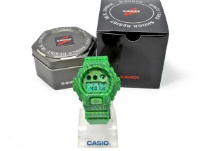   Casio G-SHOCK DW-6900ZB-3ER 8