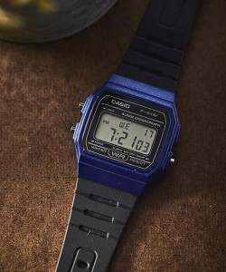   Casio F-91WM-2ADF 5