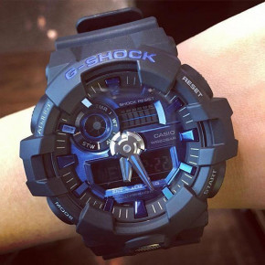   Casio G-SHOCK GA-710-1A2ER 4