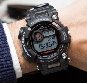   Casio G-SHOCK GWF-D1000-1ER 4