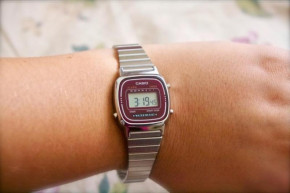   Casio LA670WA-4DF 3