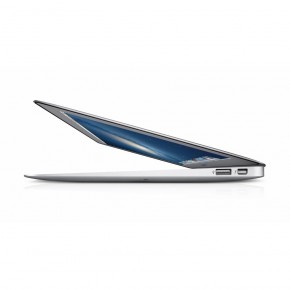  Apple MacBook Air 13 (MMGG2UA/A) 5