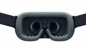    Samsung Gear VR + controller SM-R324NZAASEK 6