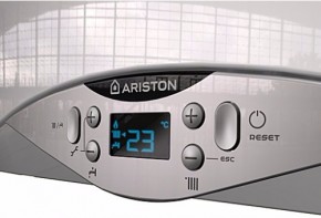   Ariston Cares Premium 24 EU 4