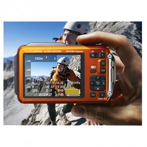   Panasonic Lumix DMC-FT5 Orange 7