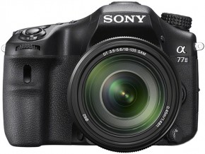  Sony Alpha 77M2 kit 18-135 black