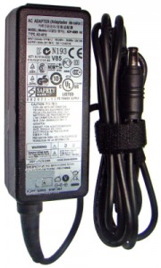      Samsung 19V 2.1A 5.5 x 3.0mm (AD-4019)