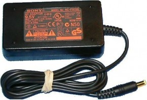   Sony AC-FX150 9.5V	2A 4