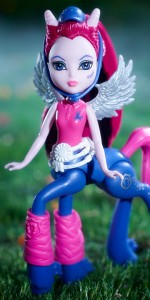 - Monster High   (DGD12-2) 7