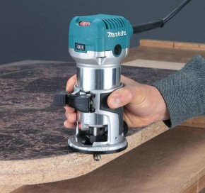  Makita RT0700C 4