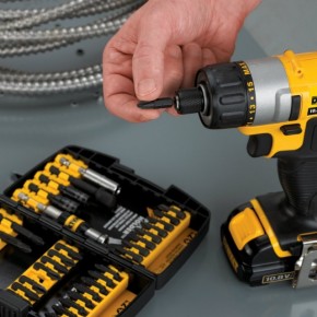  DeWalt DCF610D2 6