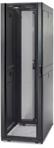  APC NetShelter SX 42U 750x1070   (AR3150)