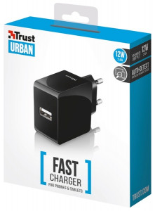   Trust Urban 12W Wall Fast Charger Black 6