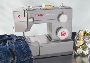   Singer 4411 Heavy Duty 6