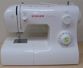   Singer Tradition 2290