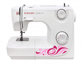   Singer Studio 12