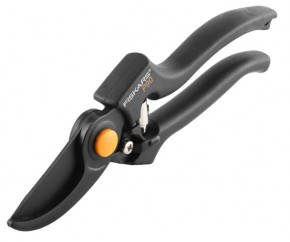  Fiskars P54 3