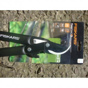   Fiskars PowerGear P112300 3