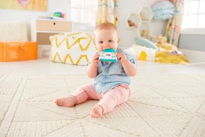   Fisher-Price Harmonica Teether (DTH42-1) 7