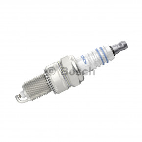   Bosch 0 242 229 779  BMW