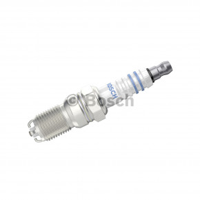   Bosch 0 242 235 607  Super Audi