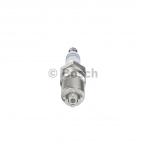   Bosch 0 242 235 607  Super Audi 4